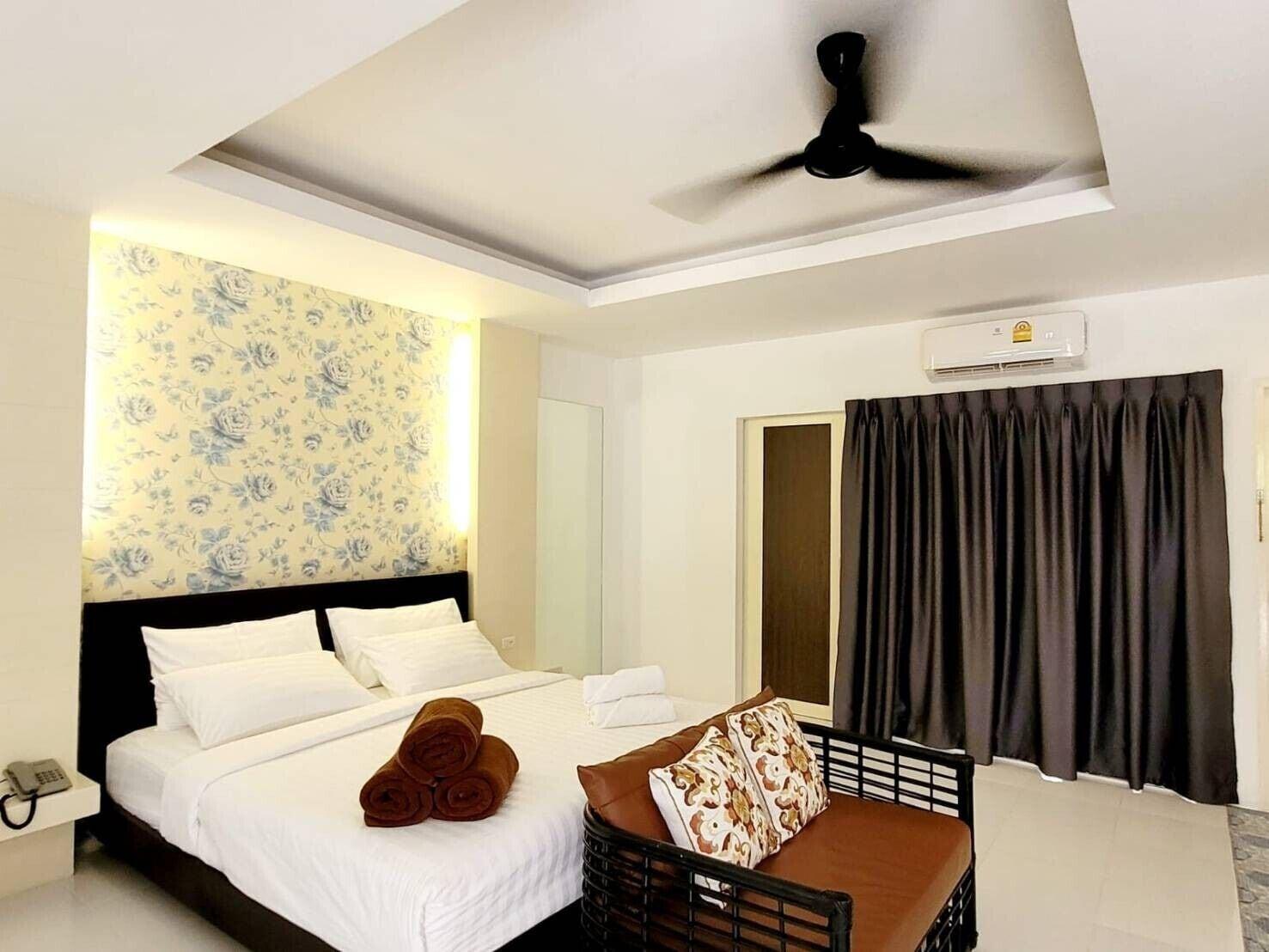 Surintra Boutique Resort Exterior photo