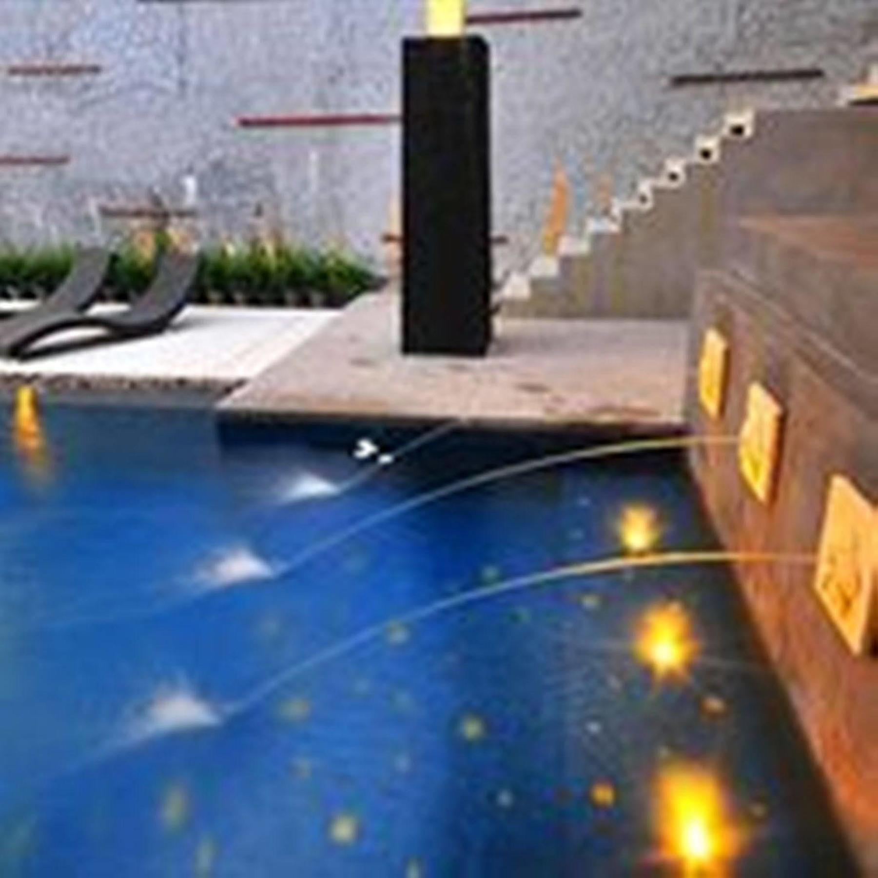 Surintra Boutique Resort Exterior photo